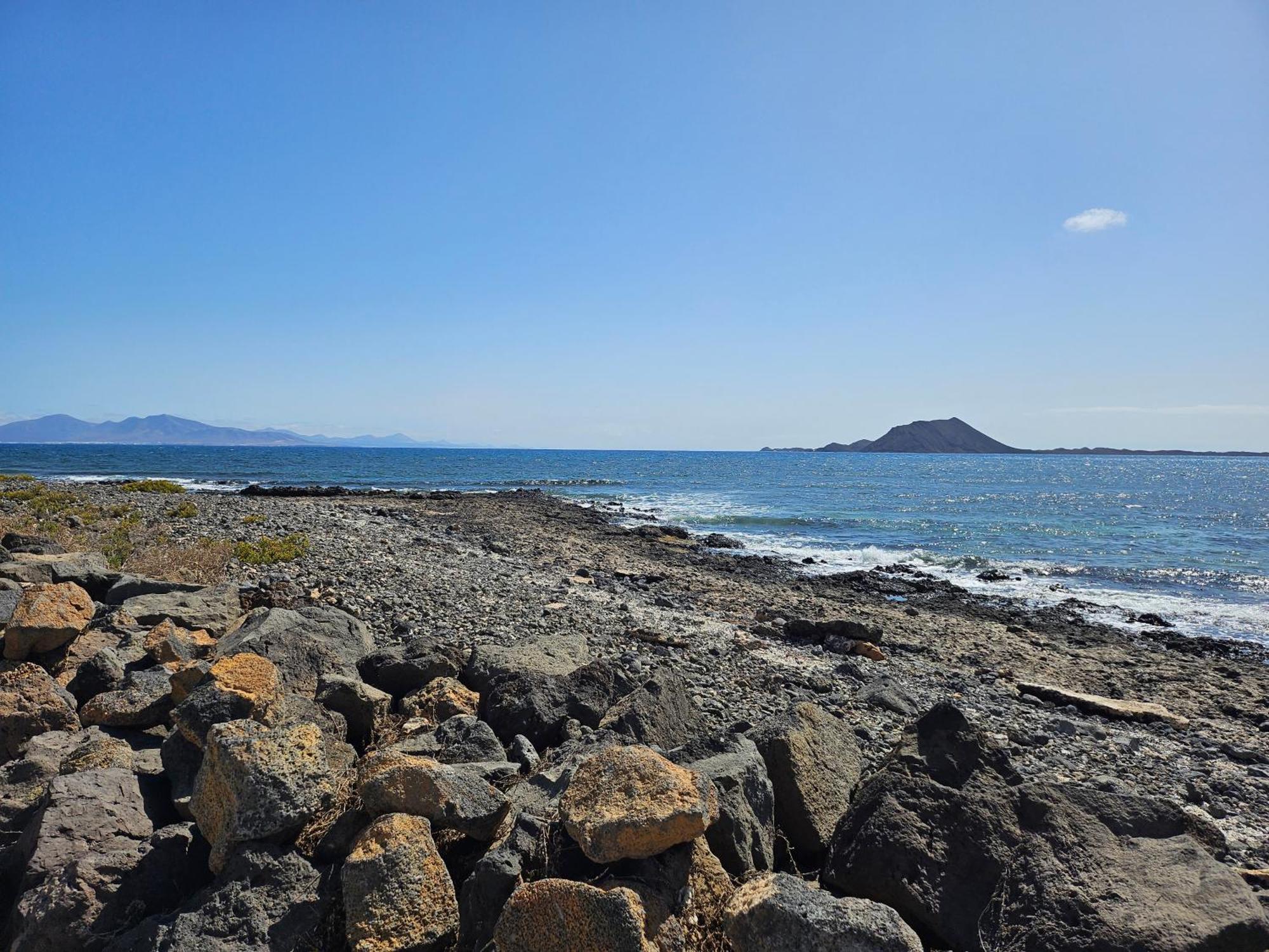 Corralejo Coliving By Amazzzing Travel Hostel Екстериор снимка