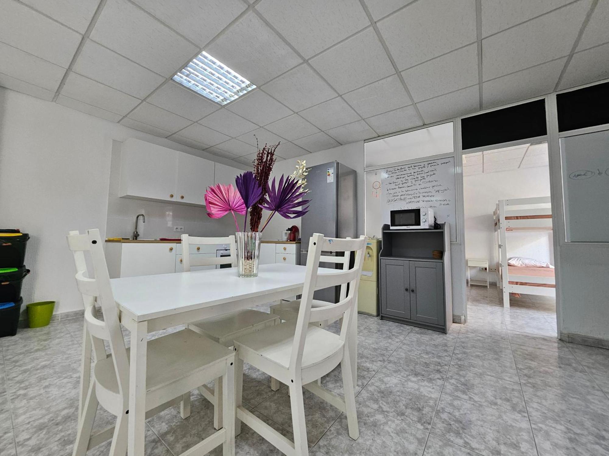 Corralejo Coliving By Amazzzing Travel Hostel Екстериор снимка