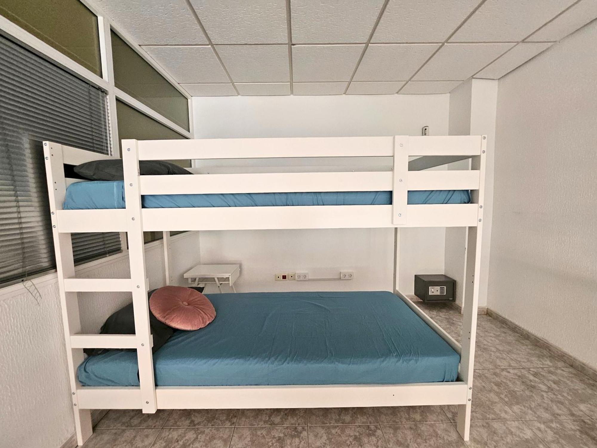 Corralejo Coliving By Amazzzing Travel Hostel Екстериор снимка
